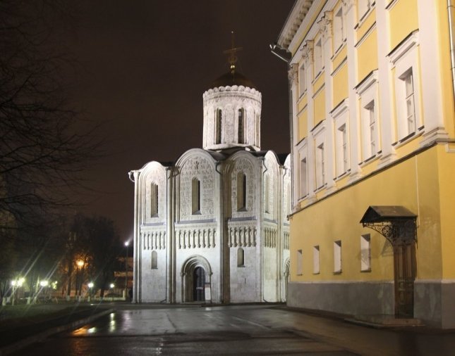 Дмитриевский собор